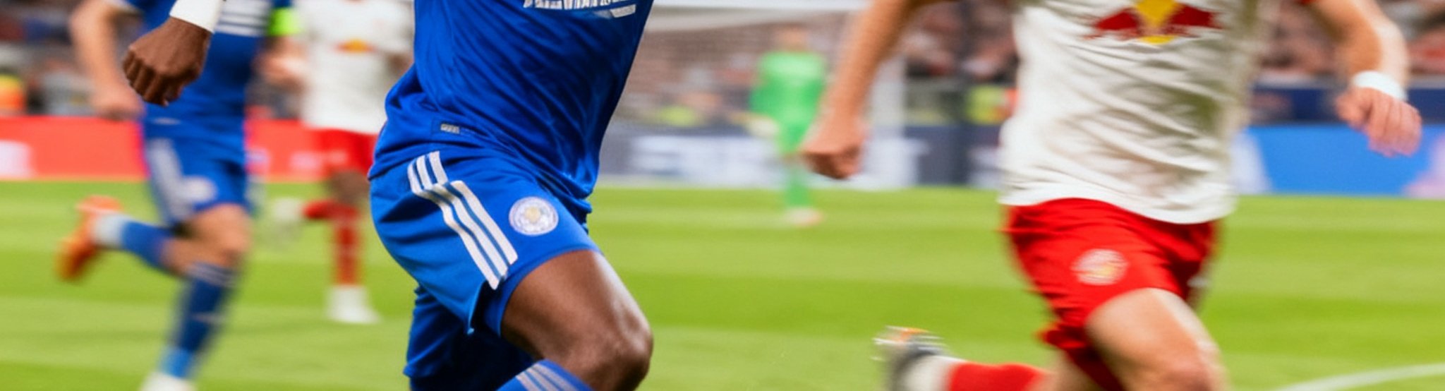 MK体育平台高清赛事直播画面，展示足球比赛激烈对抗瞬间，球员在绿茵场上奋力拼抢，画面清晰流畅无延迟